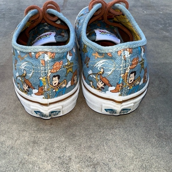 Vans x Disney Toy Story Woody Authentic Sneaker Unisex Men' 5 Women's 6.5 E… - Picture 6 of 8